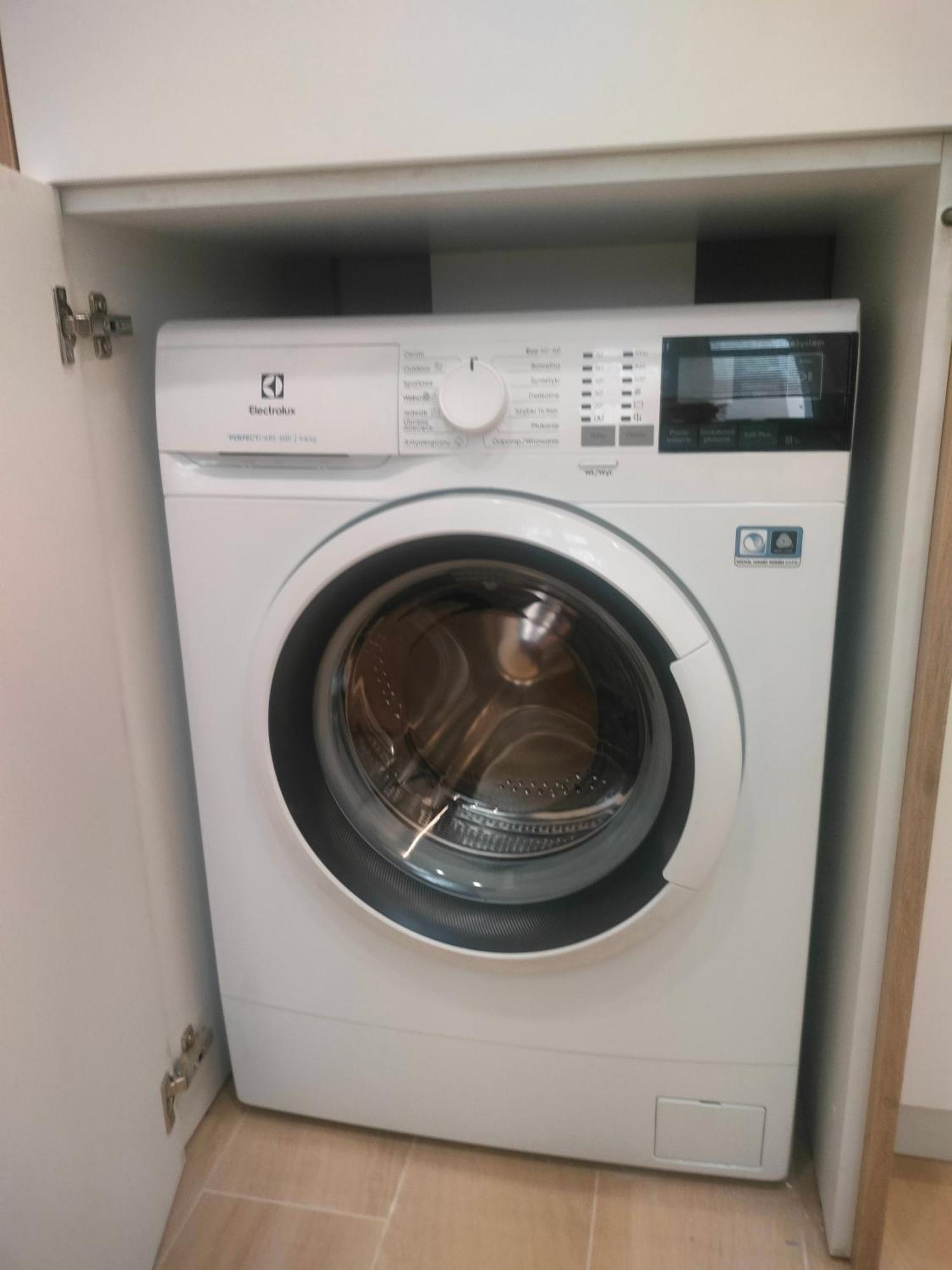 Apartament Paradise Zarzadzany Przez Gospodarza Osobe Fizyczna Self Check In Rzeszow Ngoại thất bức ảnh